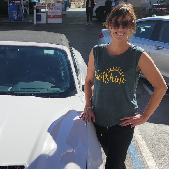 Meet your Posher, Riley! - Picture 3 of 5